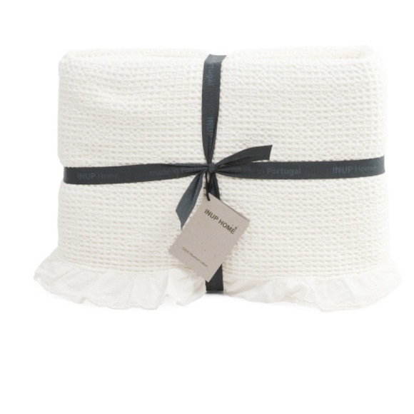INUP Home Set of Two Gauze Ruffle Raw Hem Pillow Shams Made in Portugal - Picture 1 of 7